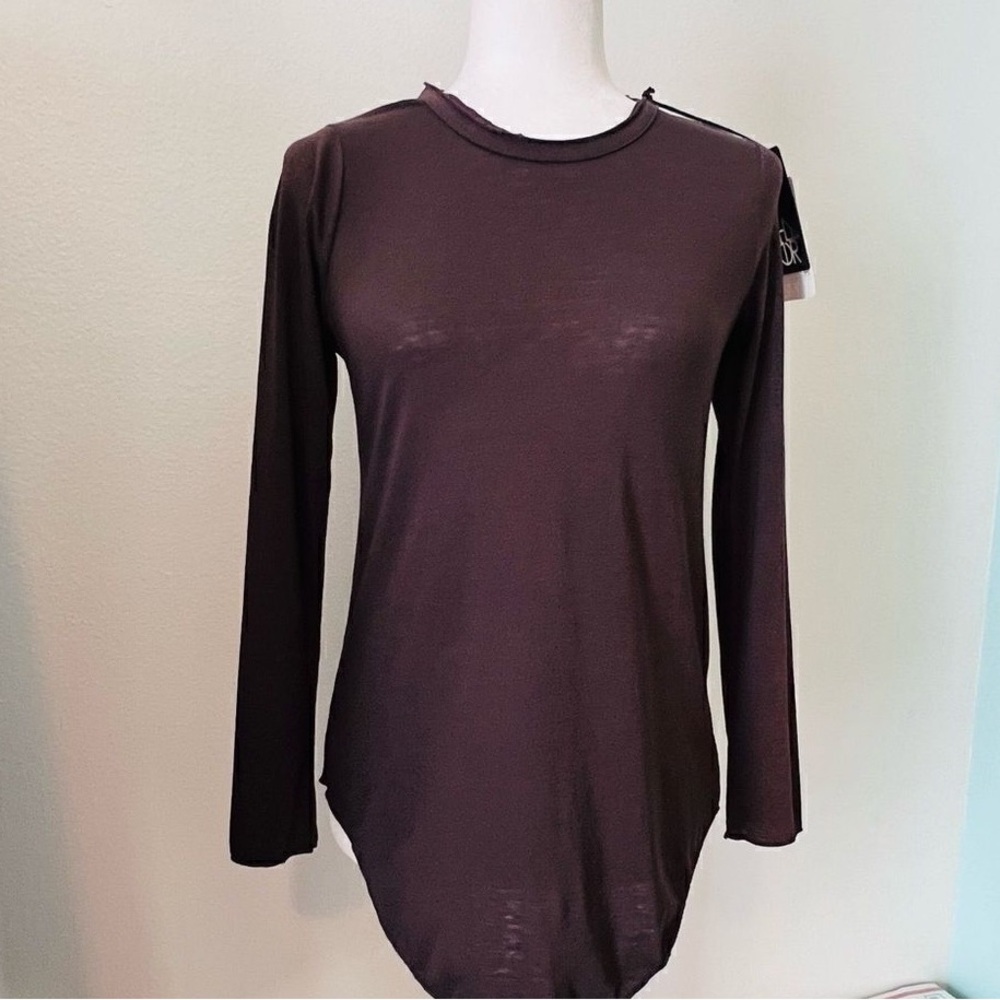 Women's Long Sleeve Crewneck Top in Dark Brown